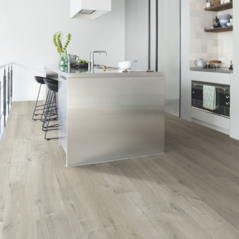 PISO LAMINADO QUICK-STEP IMPRESSIVE CARVALHO CINZA SUAVE M² (CLICADO)