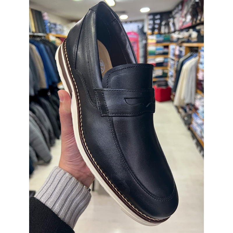 Loafer London Preto