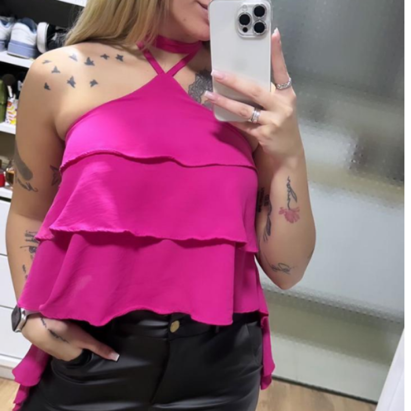 BLUSINHA DE FRANJA PINK