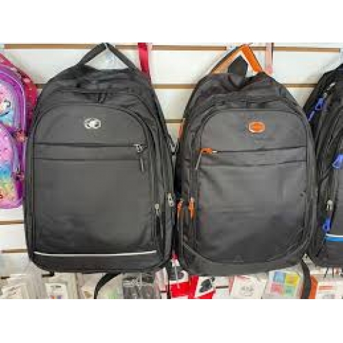 MOCHILA UNISSEX / VIAGEM OU ESCOLA