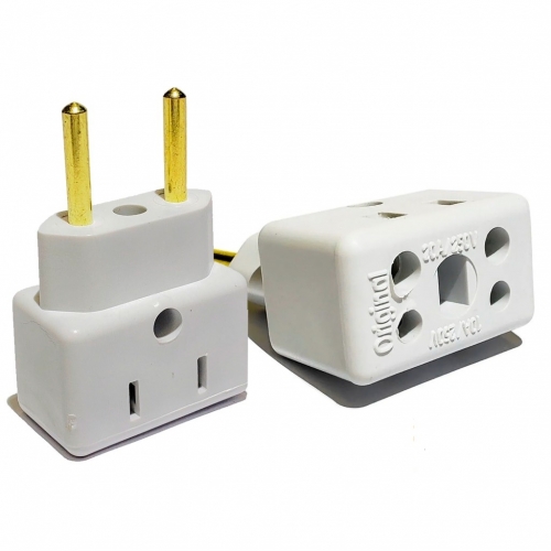 ADAPTADOR DE TOMADA UNIVERSAL 10/20A BOB ESPONJA