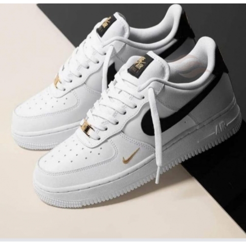 AIR FORCE BRANCO COM PRETO