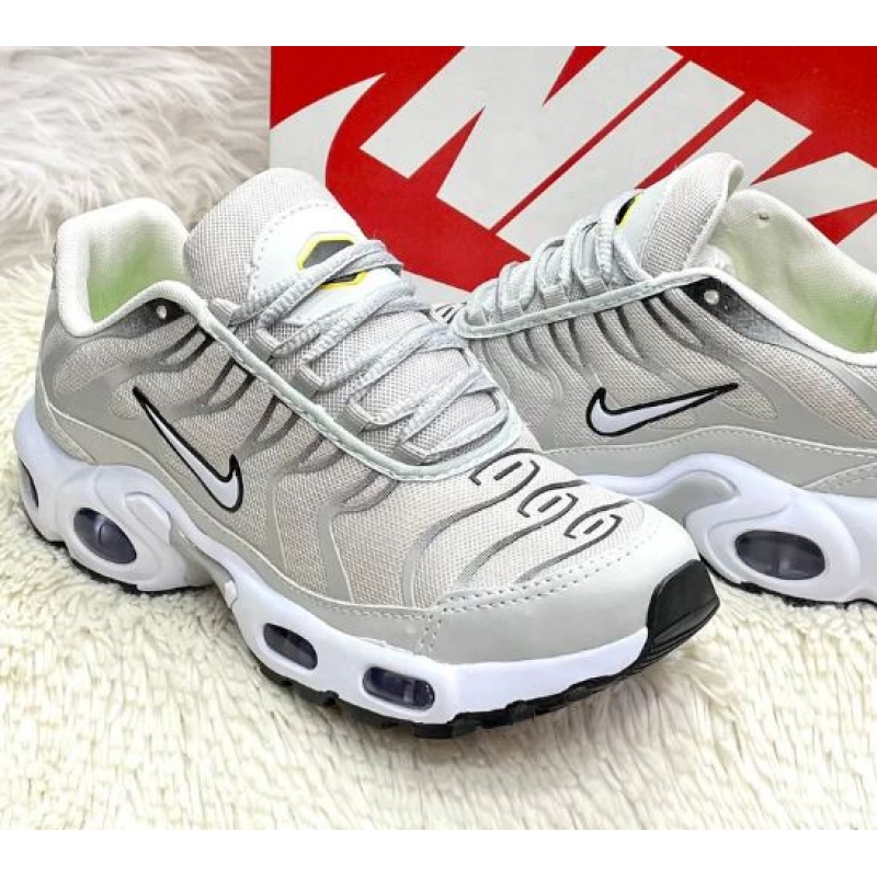 NIKE TN CINZA