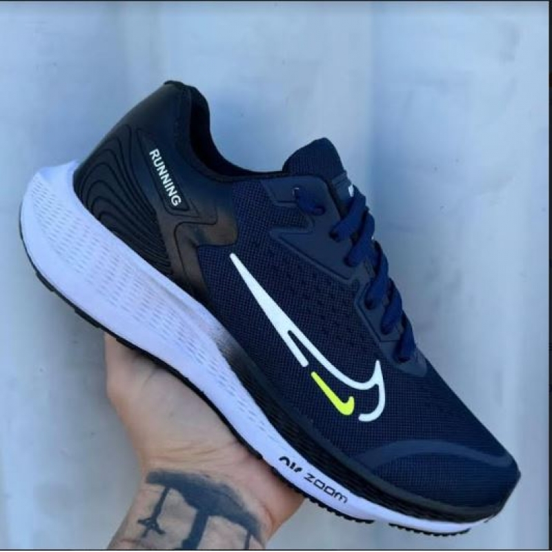 NIKE AZUL ZOOM