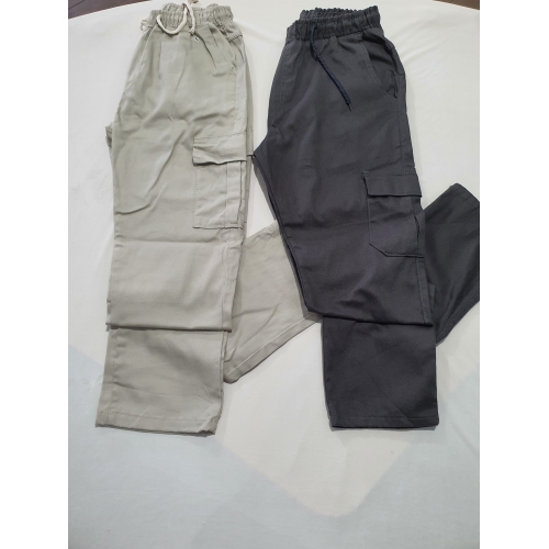 CALÇA CARGO BOLSOS LATERAIS