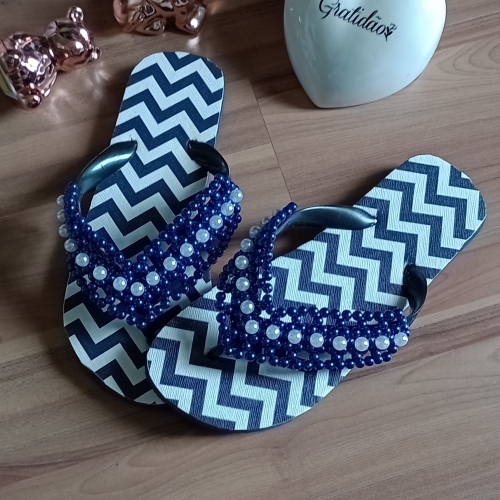 CHINELO PEROLAS LONITA AZUL COM BRANCO