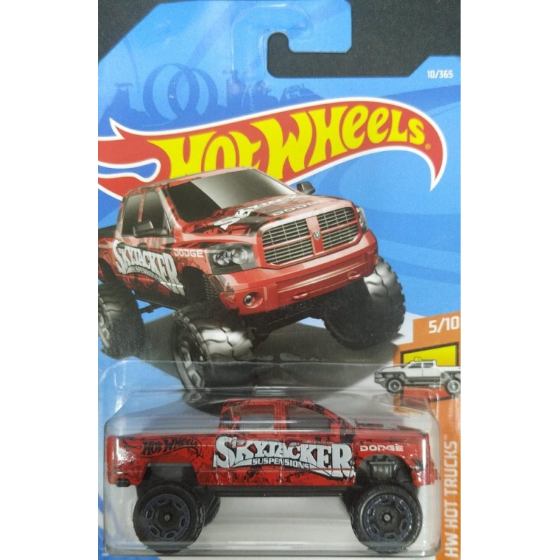 HOT WHEELS - RAM 1500 VERMELHA DE 2017 5/10 COM EMBALAGEM NORMAL