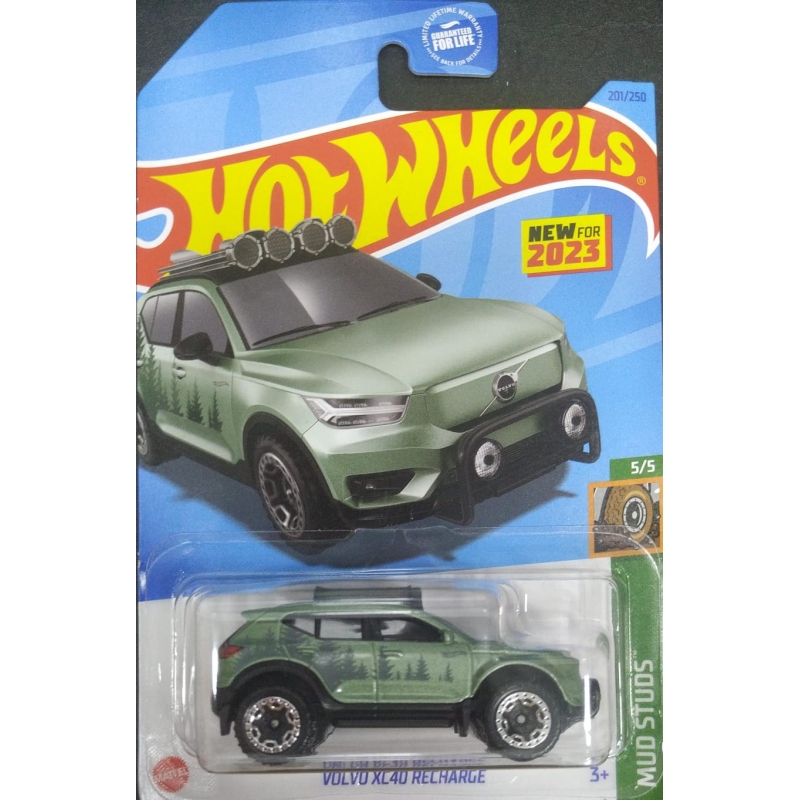 HOT WHEELS VOLVO XC40 RECHARGE 5/5 2021 VERDE