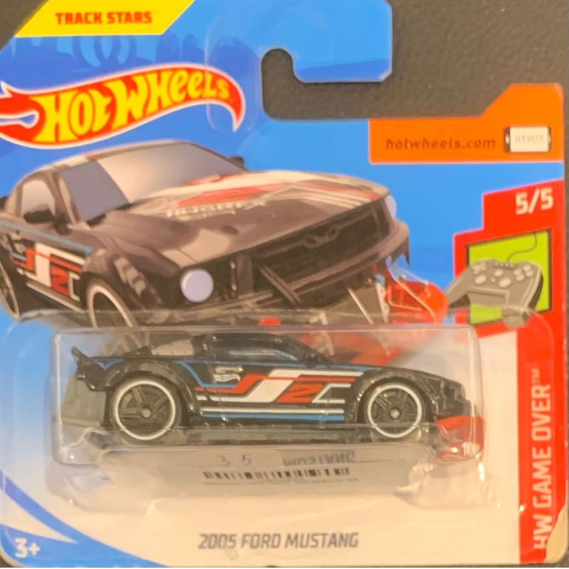 HOT WHEELS - 2005 FORD MUSTANG PRETO DE 2018 5/5 COM BLISTER PEQUENO