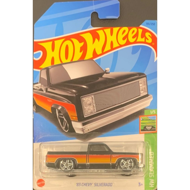 HOT WHEELS - ´83 CHEVY SILVERADO PRETO DE 2021 1/5 COM BLISTER NORMAL