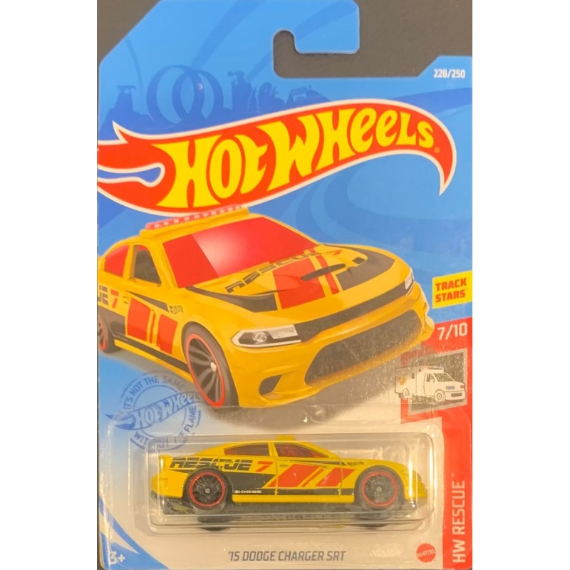 HOT WHEELS - ´15 DODGE CHARGER SRT AMARELO DE 2020 7/10 COM BLISTER NORMAL