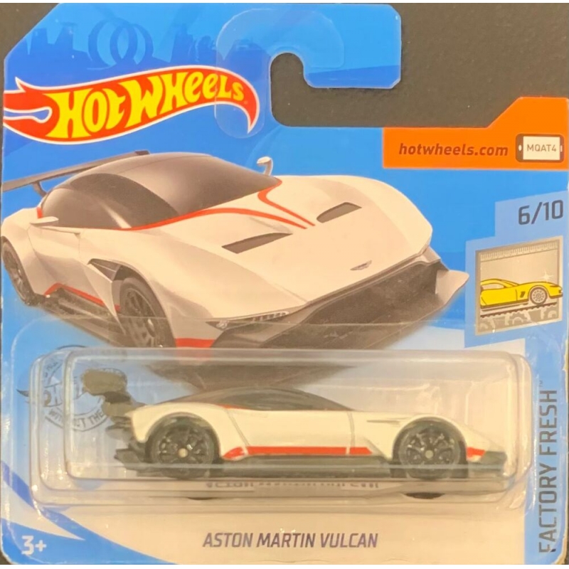 HOT WHEELS - ASTON MARTIN VULCAN BRANCO DE 2018 6/10 COM BLISTER PEQUENO