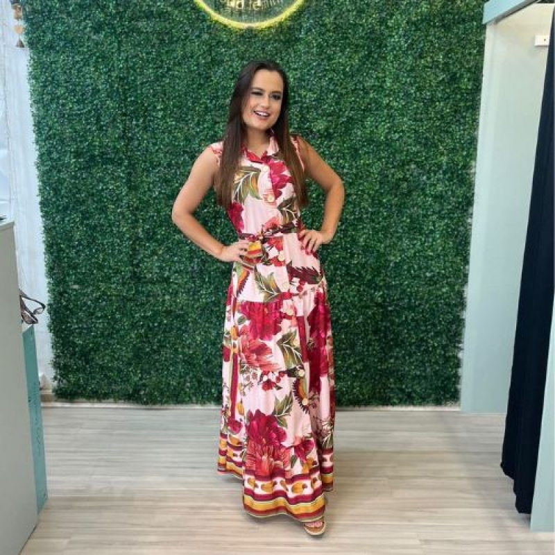 vestido longo floral rosa